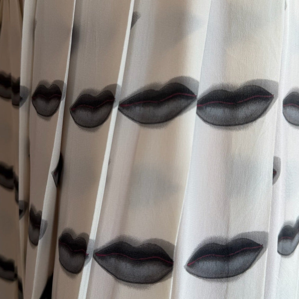 2000 Prada Lips Print Pleated Skirt