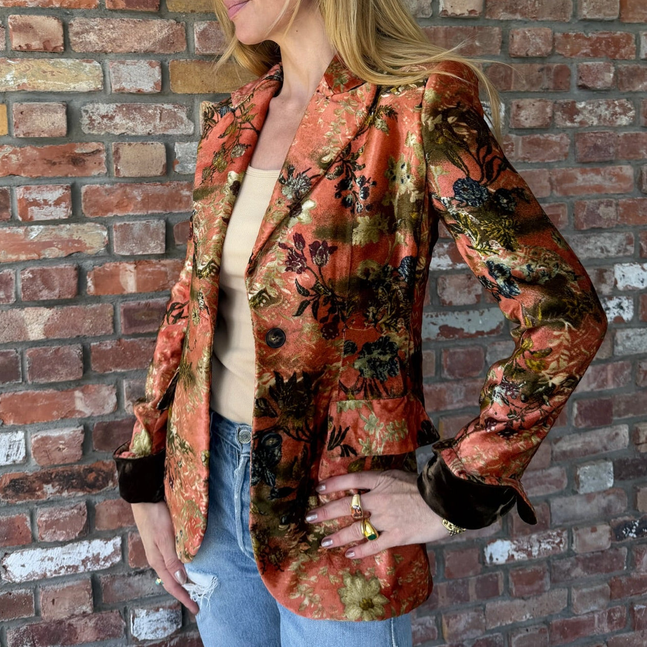 Late 1980s to Early 1990s Bill Blass Apricot Velvet Floral Blazer