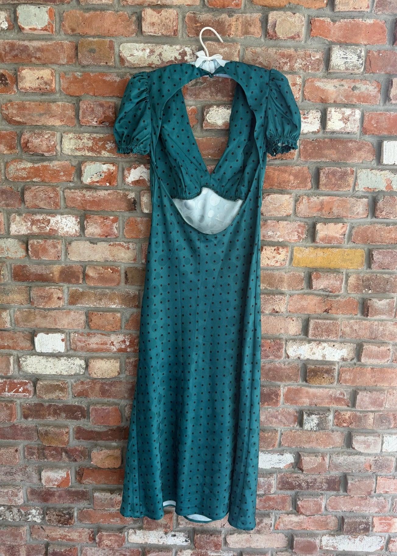 Late 1970s to Early 1980s Jade Green Cap Sleeve Polka Dot Dress
