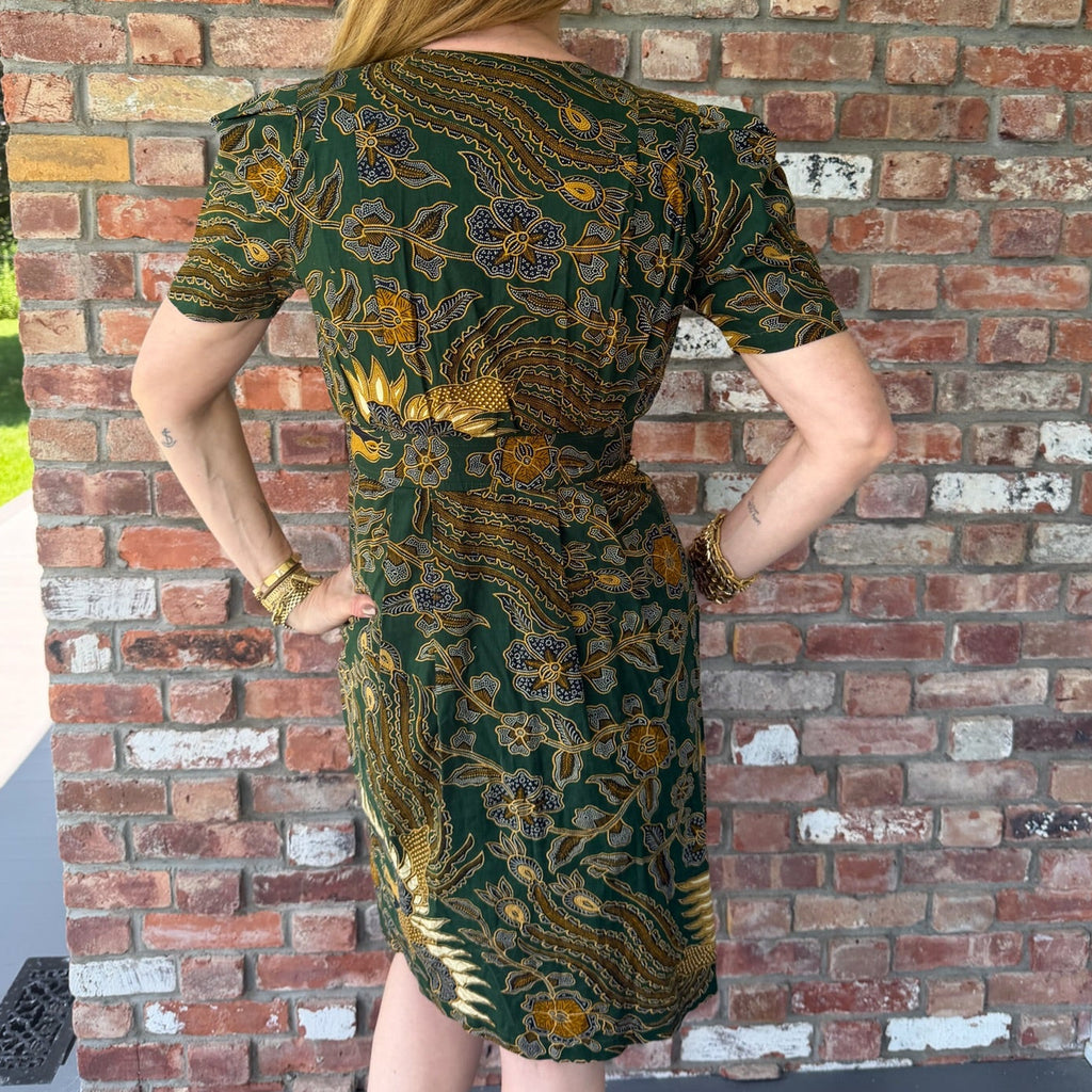 Late 1960s to Early 1970s Green Patterned Day Dress