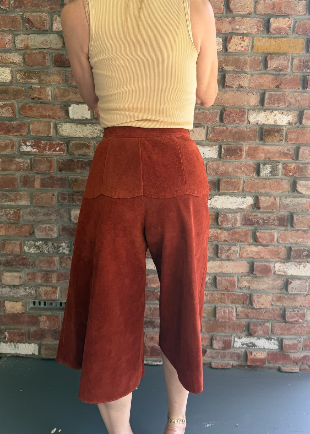 1970s Rust Cognac Suede Culottes