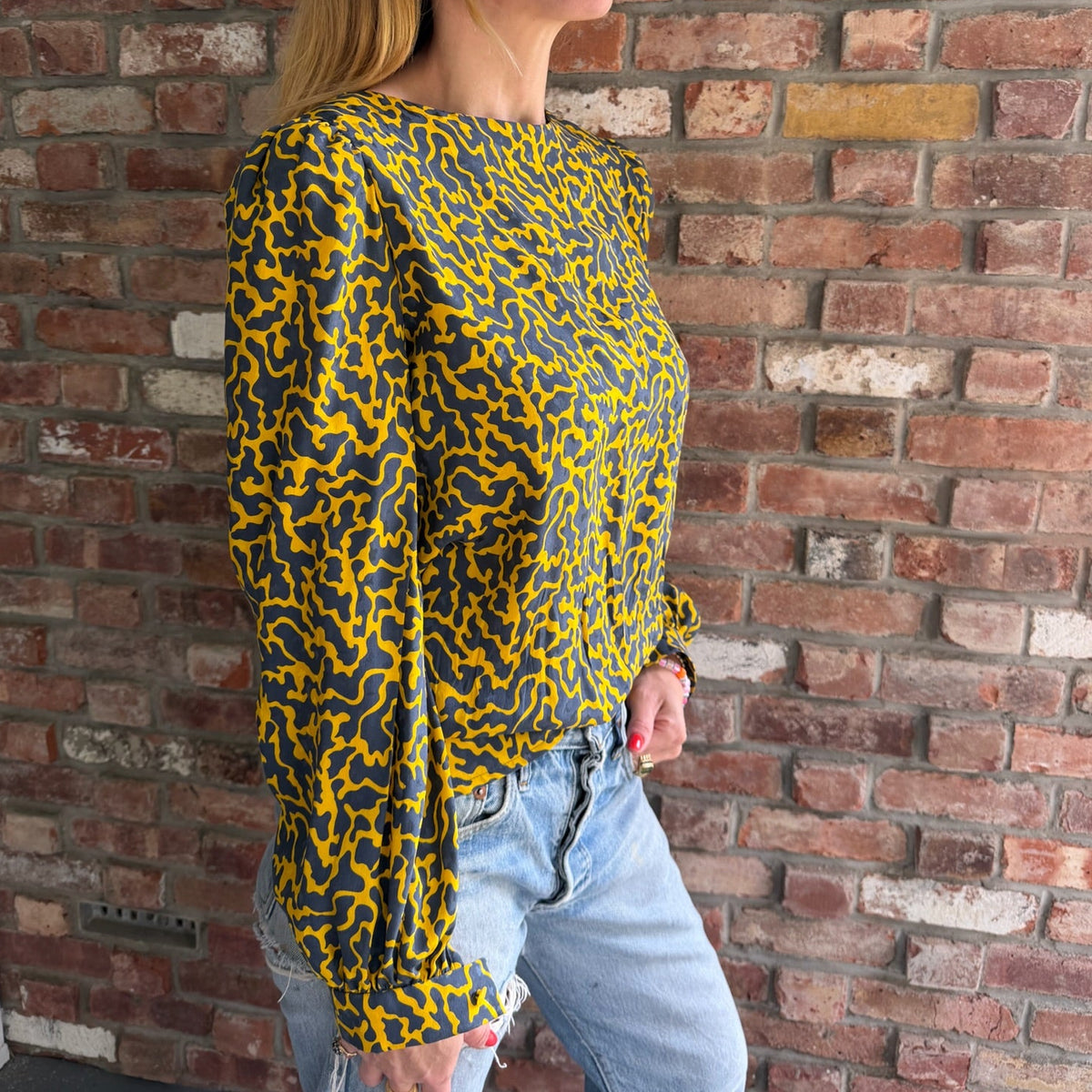 1980s - 1990s Vintage Mustard Yellow & Grey Abstract Print Blouse