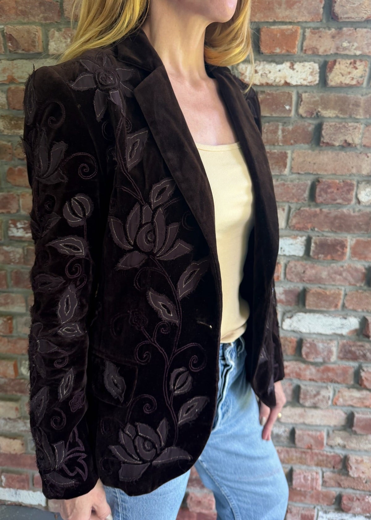 2002 (Fall) Chloé Chocolate Brown Velvet Floral Embroidered Blazer