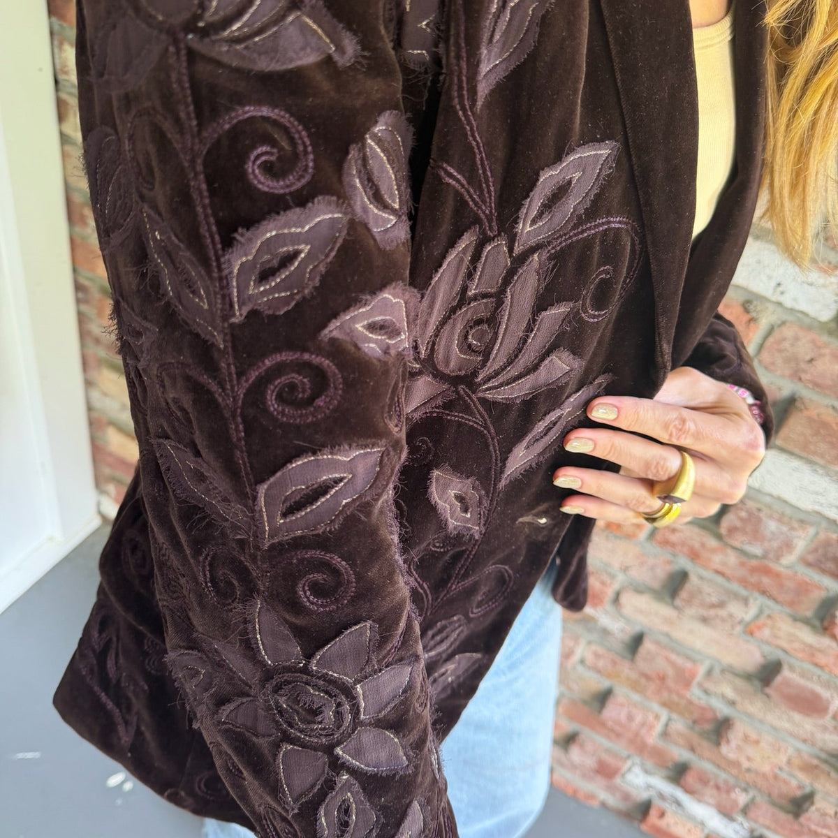 2002 (Fall) Chloé Chocolate Brown Velvet Floral Embroidered Blazer