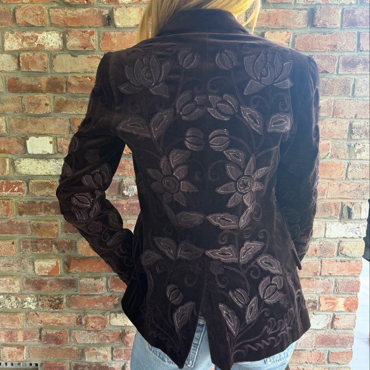 2002 (Fall) Chloé Chocolate Brown Velvet Floral Embroidered Blazer